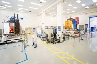 Boeing IIF pulse line_web.jpg
